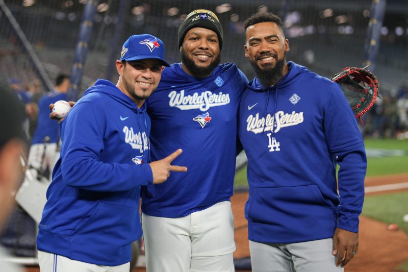 World Series live: Dodgers do battle with Blue Jays in game 1 World Series live: Dodgers do battle with Blue Jays in game 1