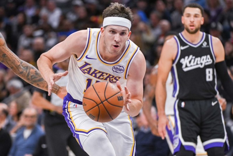 Austin Reaves scores 51 points as Lakers beat Kings Austin Reaves scores 51 points as Lakers beat Kings
