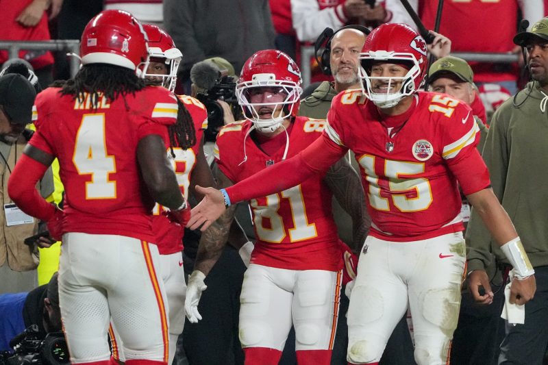 Patrick Mahomes, Rashee Rice among Chiefs-Commanders winners, losers Patrick Mahomes, Rashee Rice among Chiefs-Commanders winners, losers